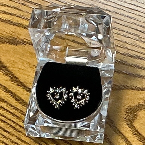 Diamond and Sapphire Heart Shaped Earrings on 925 Gold - Picture 2 of 5